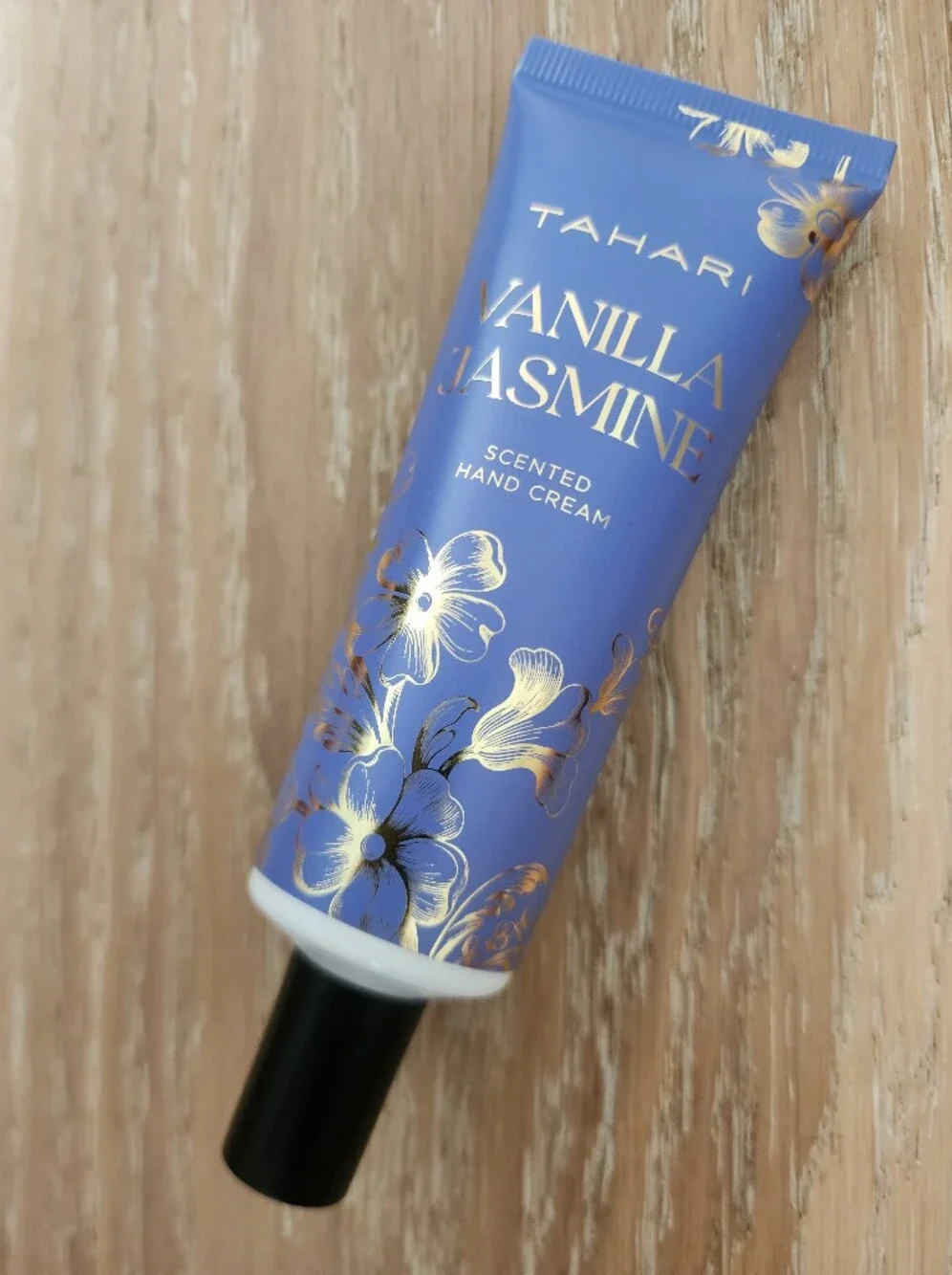 Tahari Vanilla Jasmine Scented Hand Cream